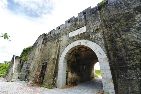 �V������������