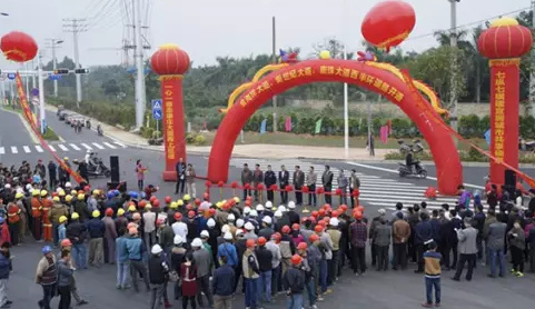 �V������������