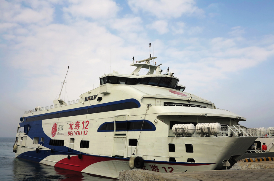 �������ލu�������V������������