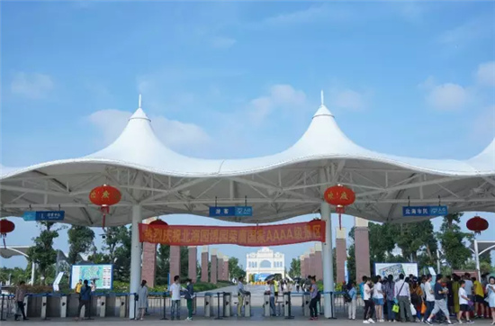 �����������V������������