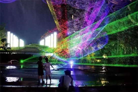 �����������V������������