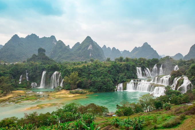 �V�����������V������������