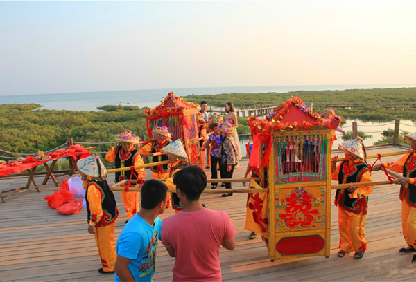 �����D�����V������������