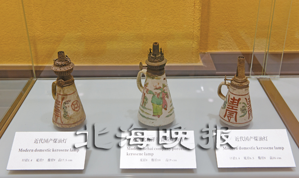 �������V������������