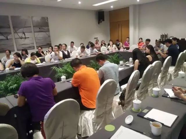 �������F����V������������