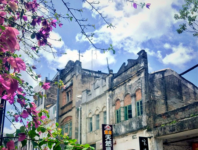 �����������V������������