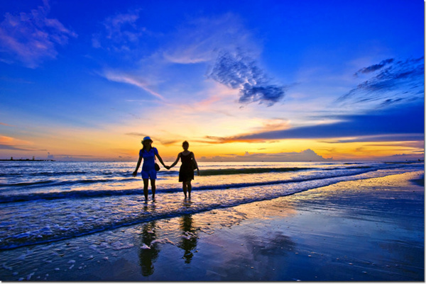 �����������y�����V������������