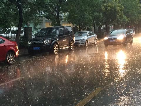 ����������V������������