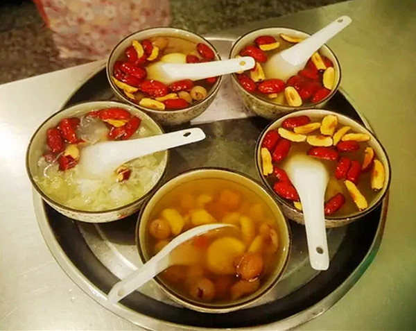 ����������������ʳ���V������������